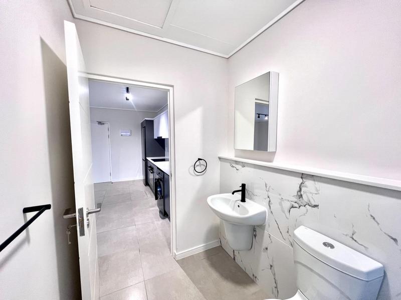 To Let 1 Bedroom Property for Rent in The Huntsman Western Cape